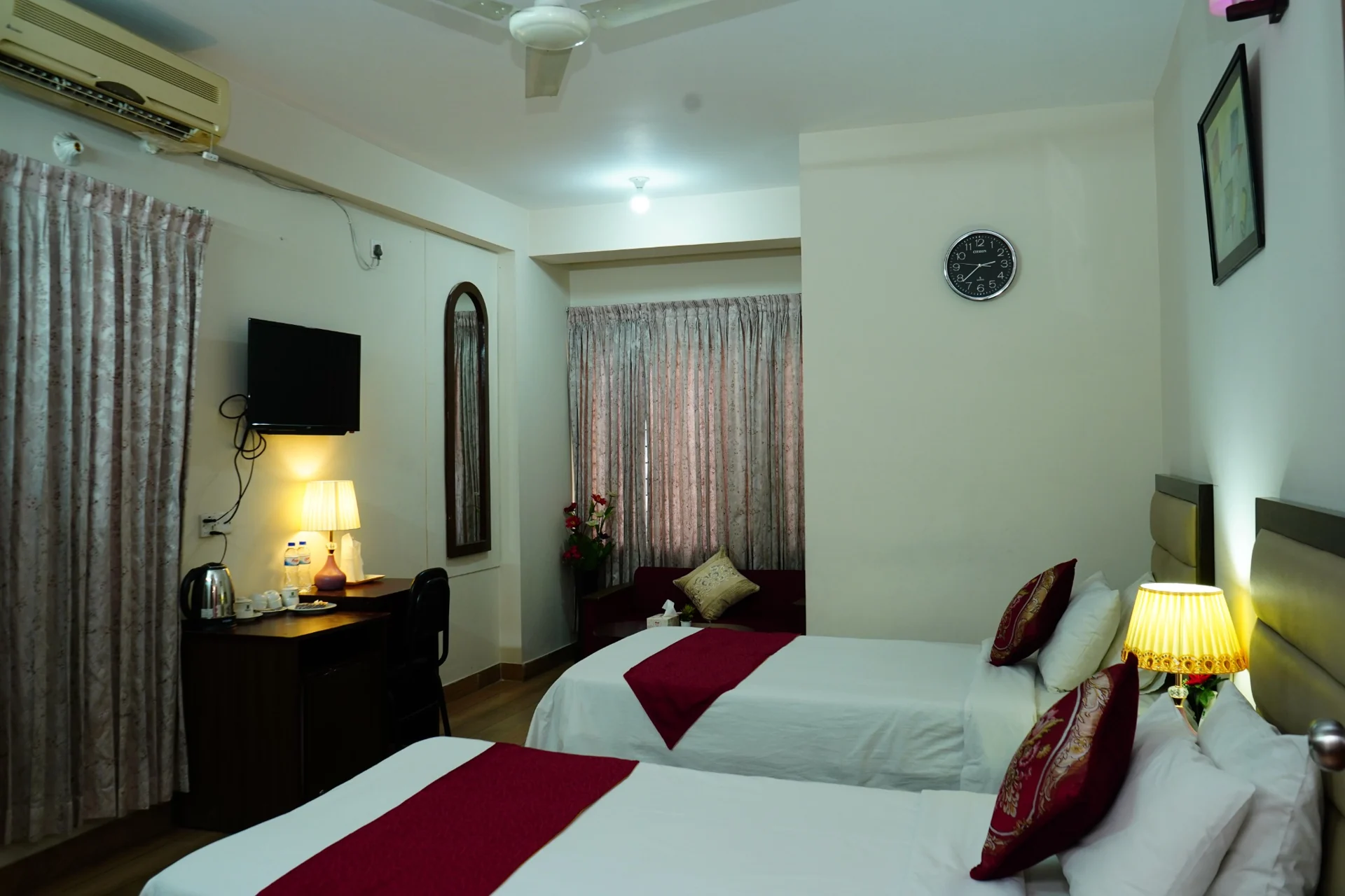 Twin guestroom from provided gallery